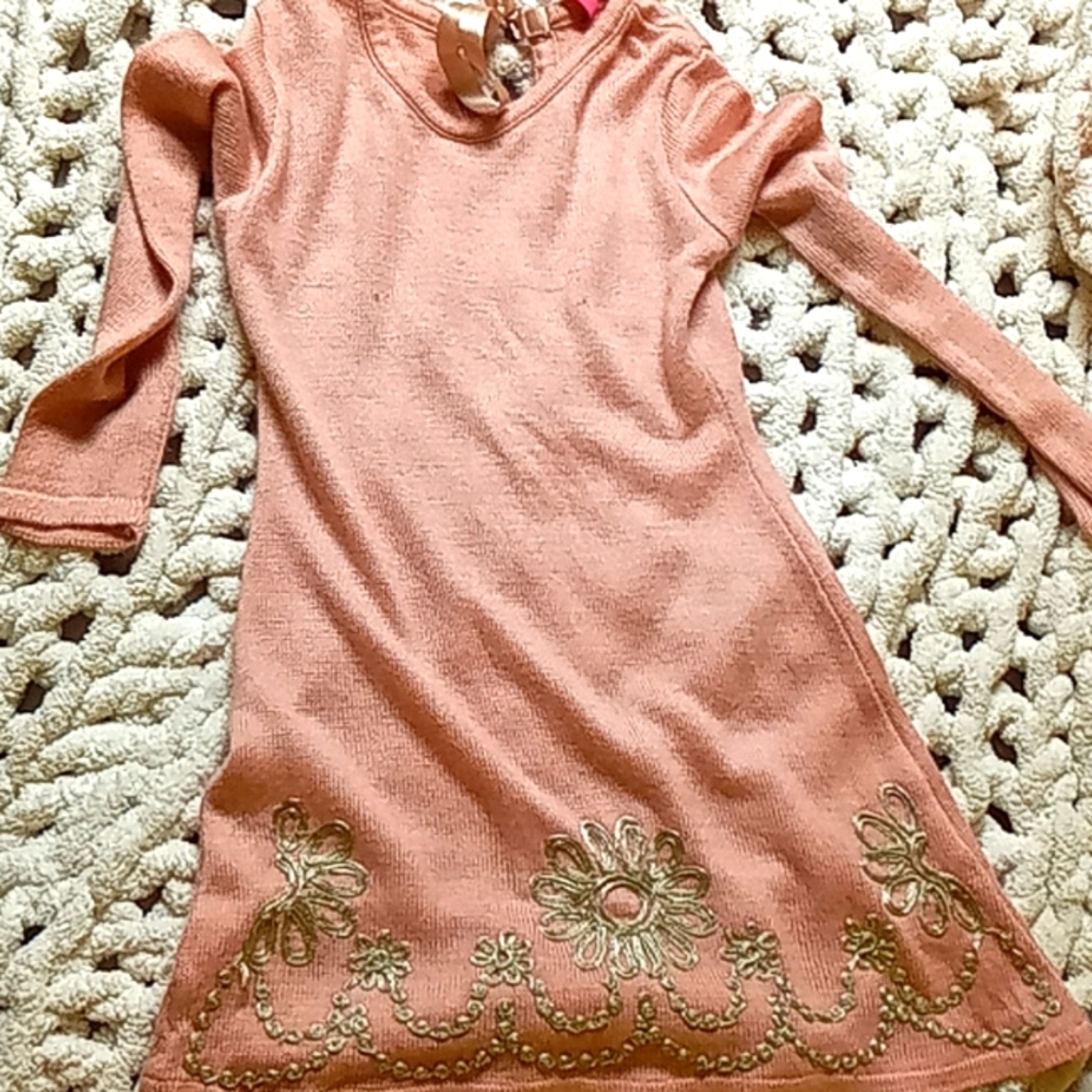 Pink dress with gold threading